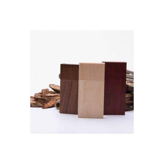Holz USB Stick mit Lasergravur oder Tampondruck drei rechteckige USB Sticks aus Holz, in verschiedenen Farben/Holzarten: Ahorn, Bambusholz, Rosenholz, Walnussbraun.